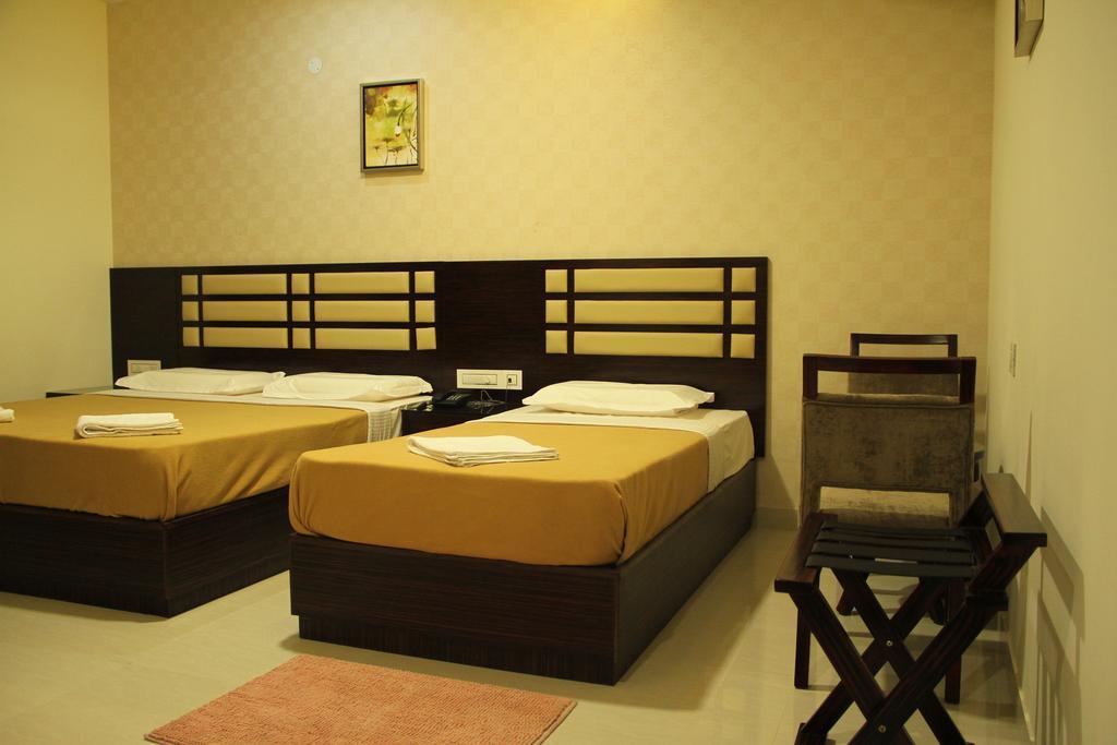 Hotel M.P Temples Inn Kumbakonam Zimmer foto
