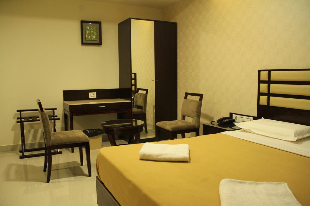 Hotel M.P Temples Inn Kumbakonam Zimmer foto